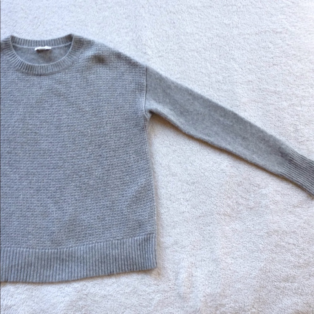 Woman's gap gray sweater - Picture 3 of 6